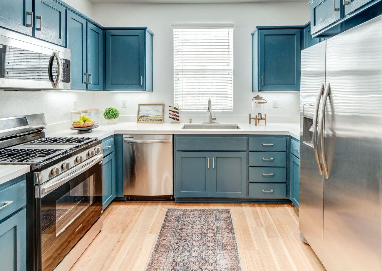 1652 Glenmore-21.jpg